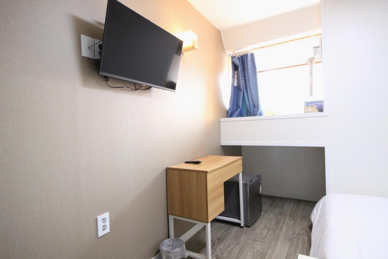 Hotel Golden Park Myeongdong Szöul Kültér fotó