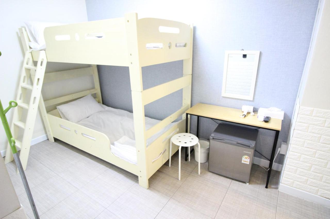 Hotel Golden Park Myeongdong Szöul Kültér fotó